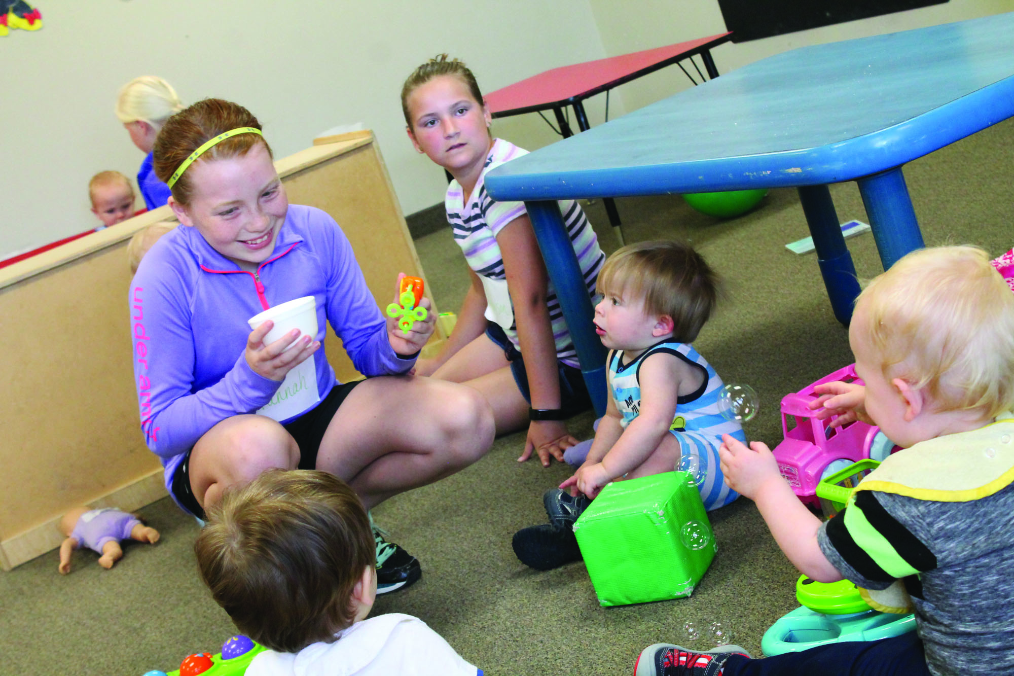 Babysitting Camp Embe