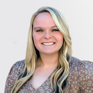 MorganBruns WEB Morgan Bruns Portrait